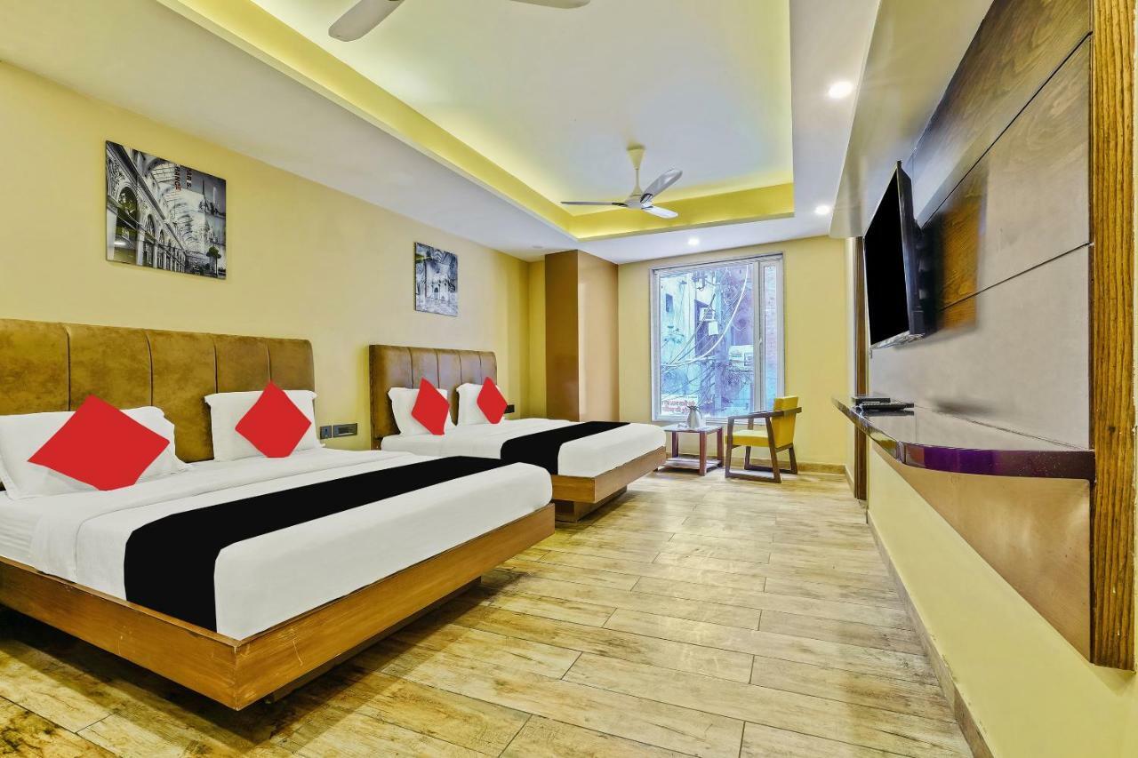 Hotel Nitya Maharani Nova Deli Exterior foto
